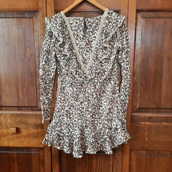 Tularosa Revolve Alicia Mini Dress Priya Camel Floral long sleeve dress size XS - Picture 13 of 16